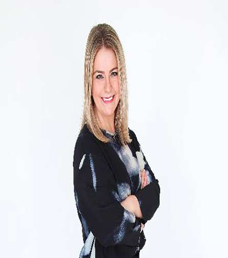 Nicole Quin, Happy Communications
